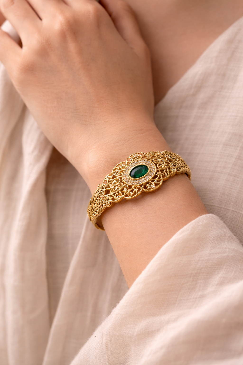 Emerald Filigree Bracelet