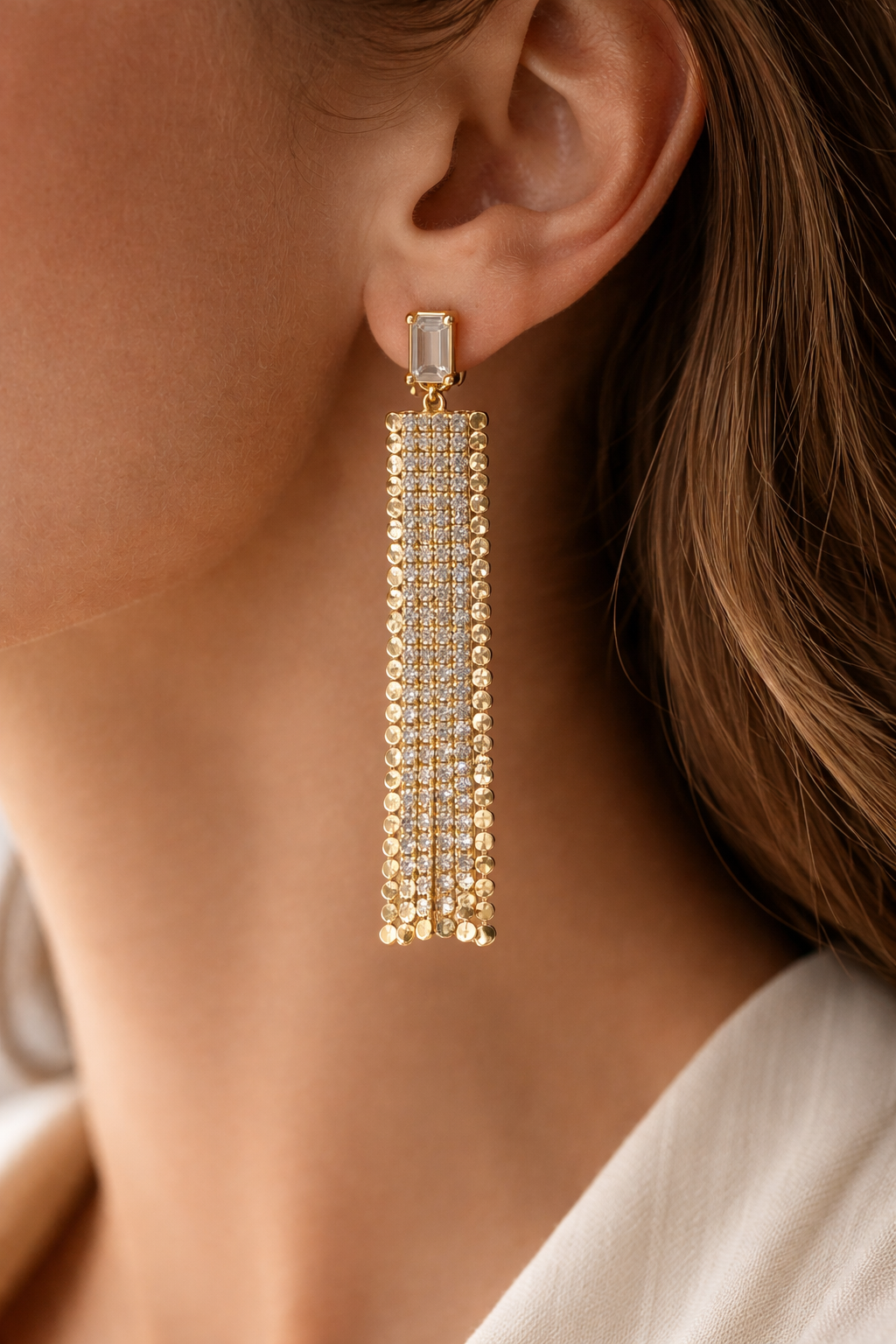 Gold crystal drops earrings
