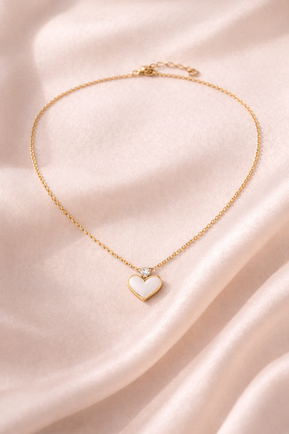 Minimal Gold Heart Charm Necklace
