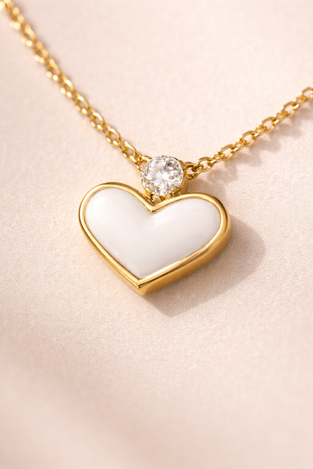 Minimal Gold Heart Charm Necklace