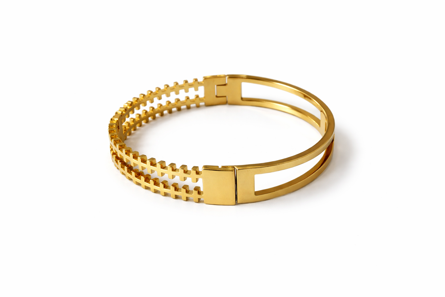 Signature H Cable Bracelet