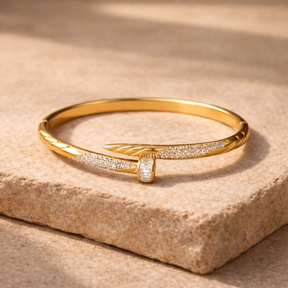 Diamond Nail Gold Bracelet