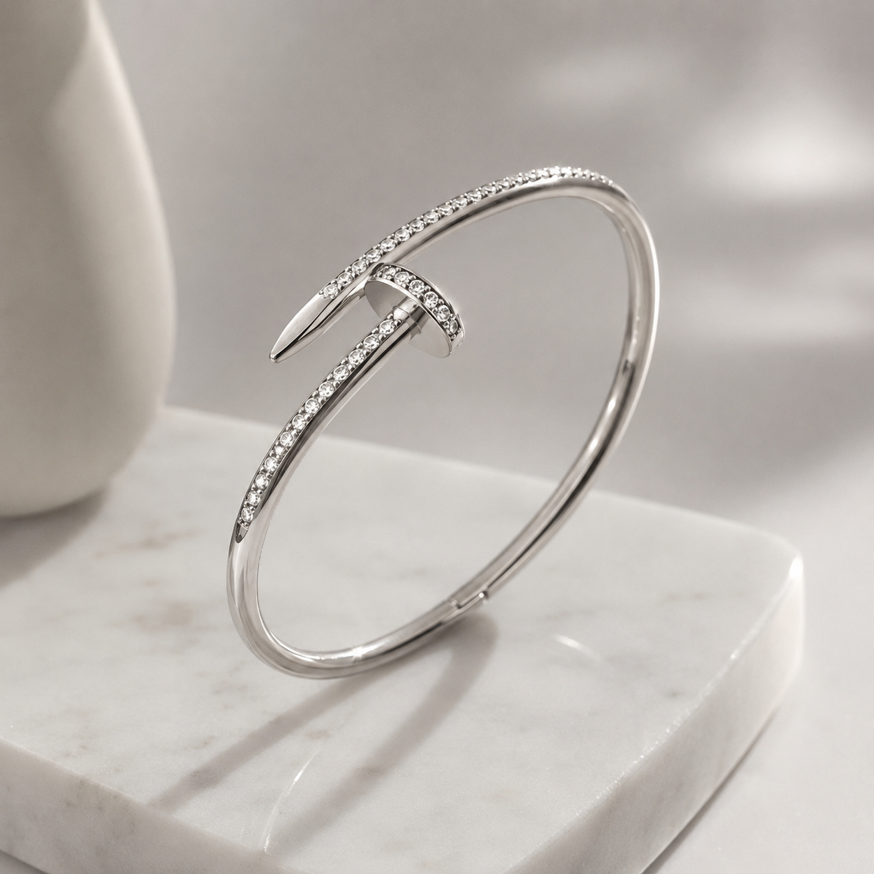 Luxe Nail Pavé Open Bracelet