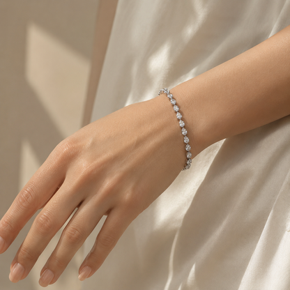 Pearl Éclat Pear Tennis Bracelet