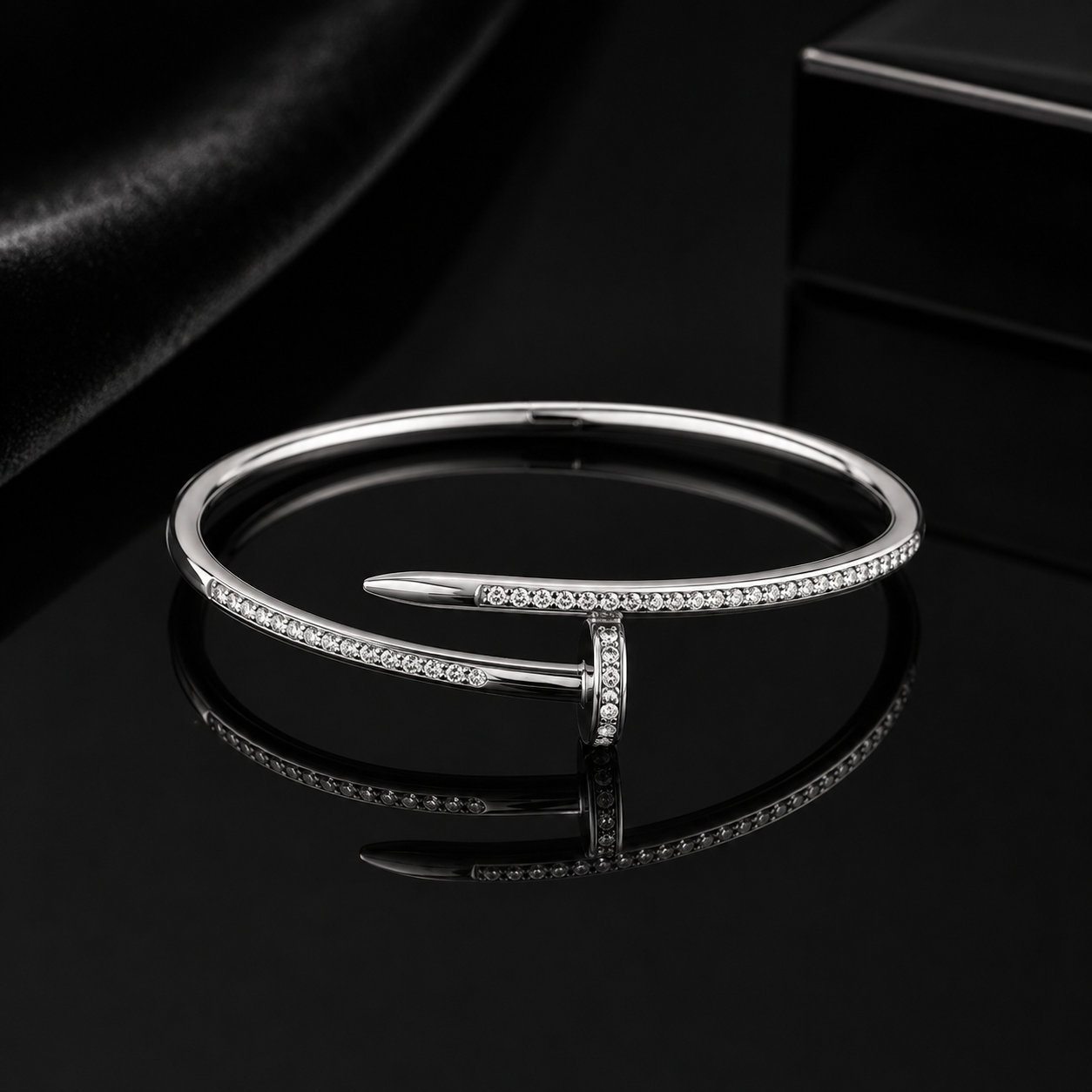 Luxe Nail Pavé Open Bracelet