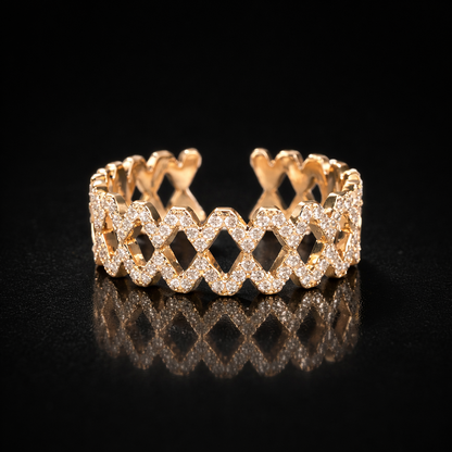 Gold Diamond Lattice Ring