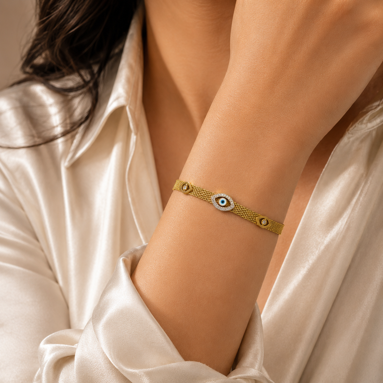 Gold Evil Eye Mesh Bracelet