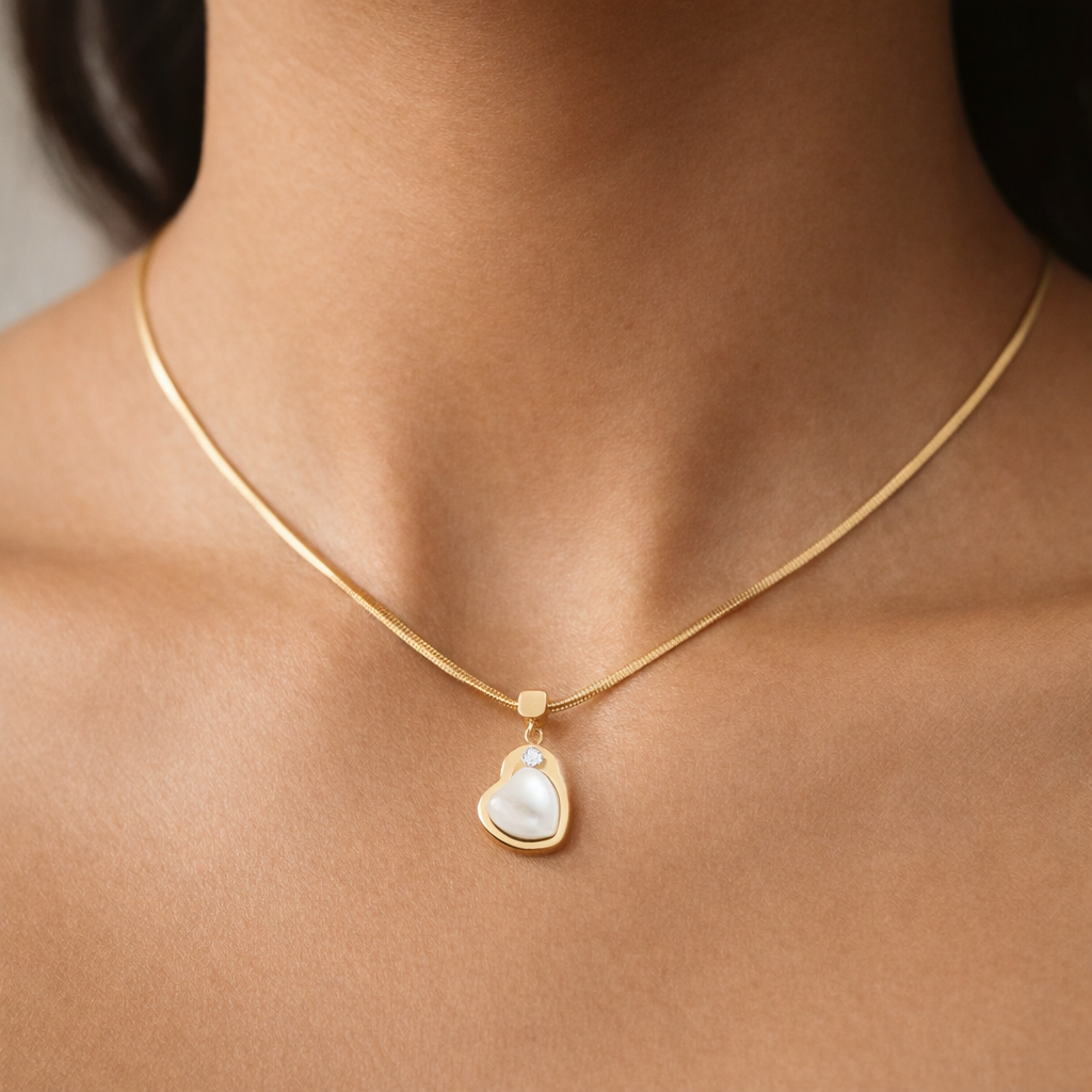 Gold Heart Pearl Pendant Necklace