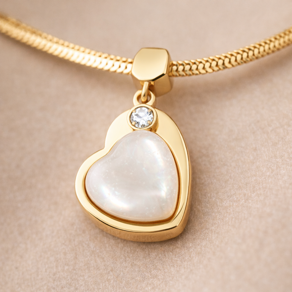 Gold Heart Pearl Pendant Necklace