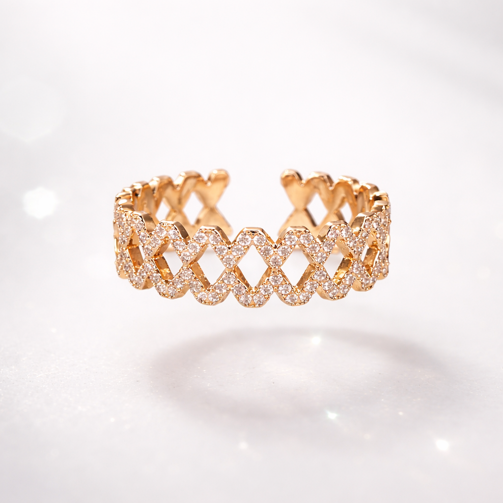Gold Diamond Lattice Ring