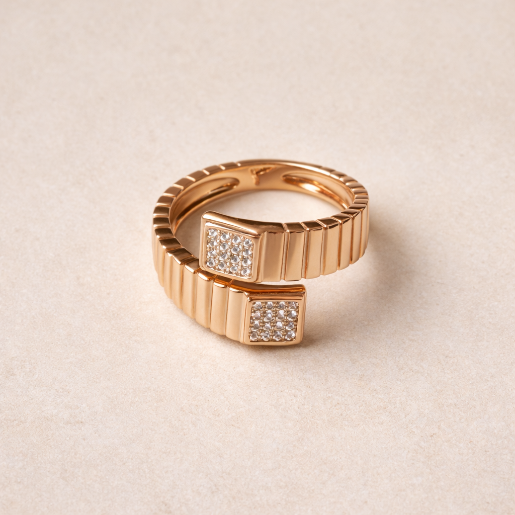 Gold Ribbed Square Crystal Ring