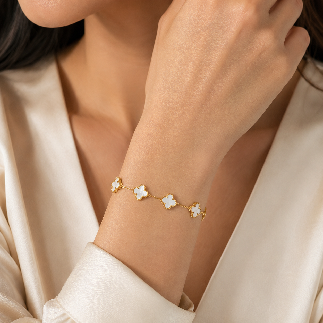 White Clover Gold Bracelet