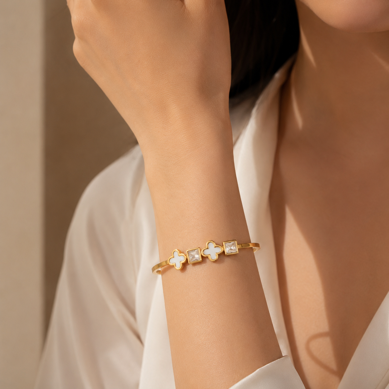 Clover Crystal Gold Bangle Bracelet