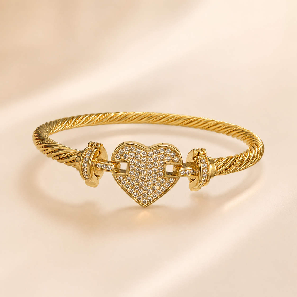 Luxe Pavé Heart Cable Bangle